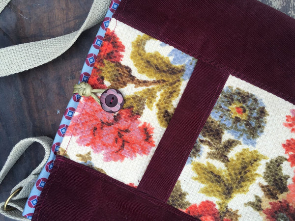 Floral Bohemian Purse with Pockets